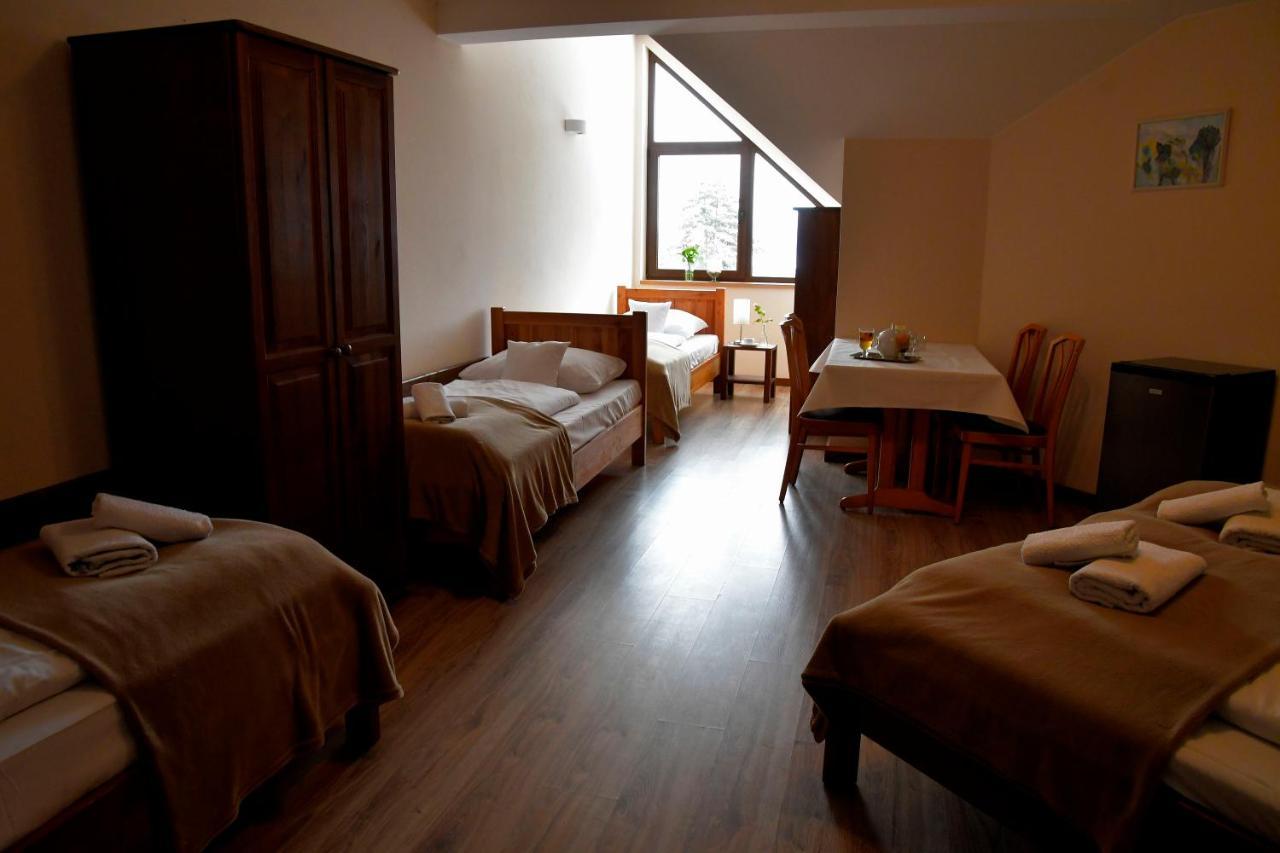 Gosciniec Pod Lubomirem Bed & Breakfast Weglowka  Ngoại thất bức ảnh