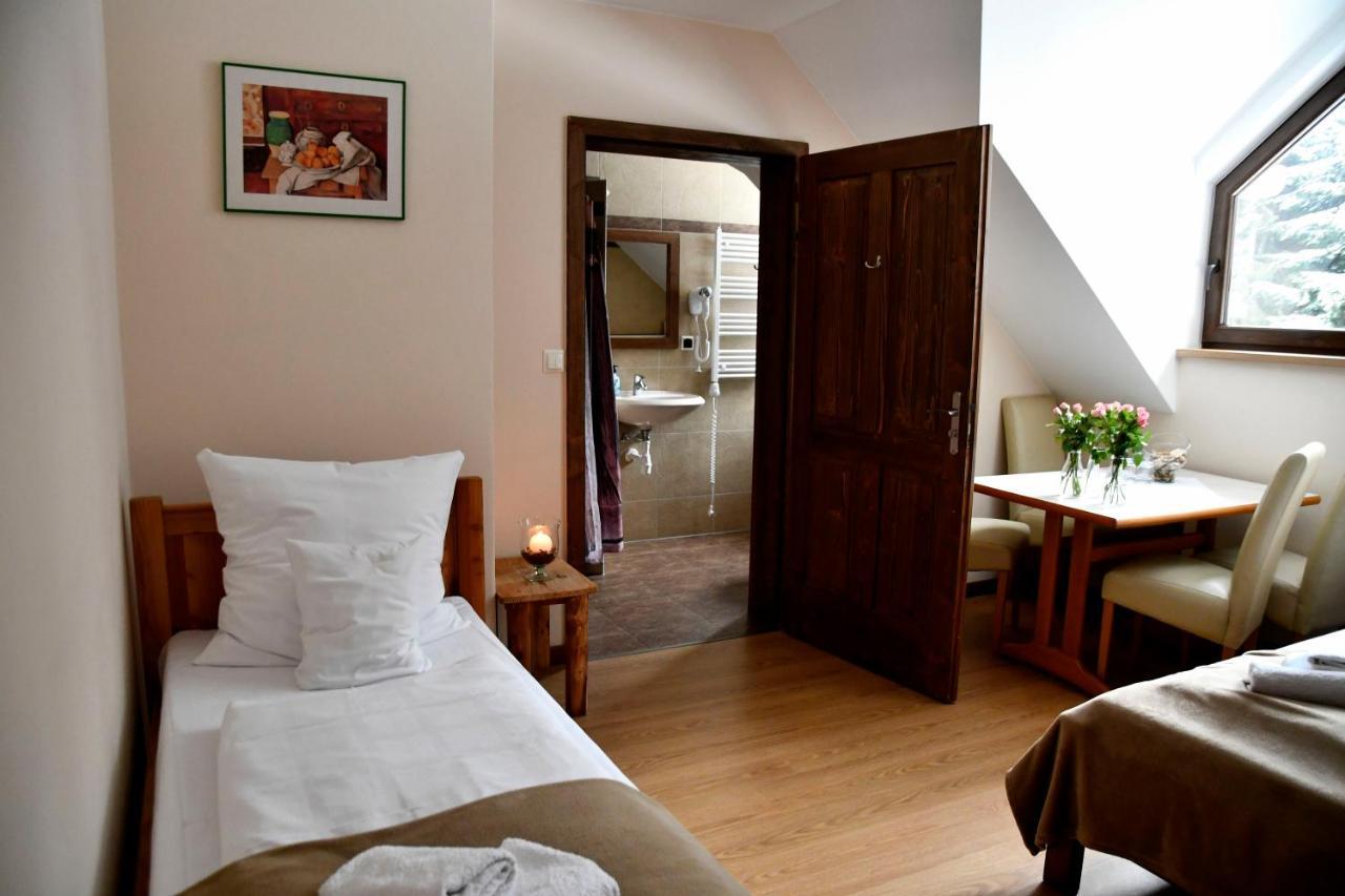 Gosciniec Pod Lubomirem Bed & Breakfast Weglowka  Ngoại thất bức ảnh