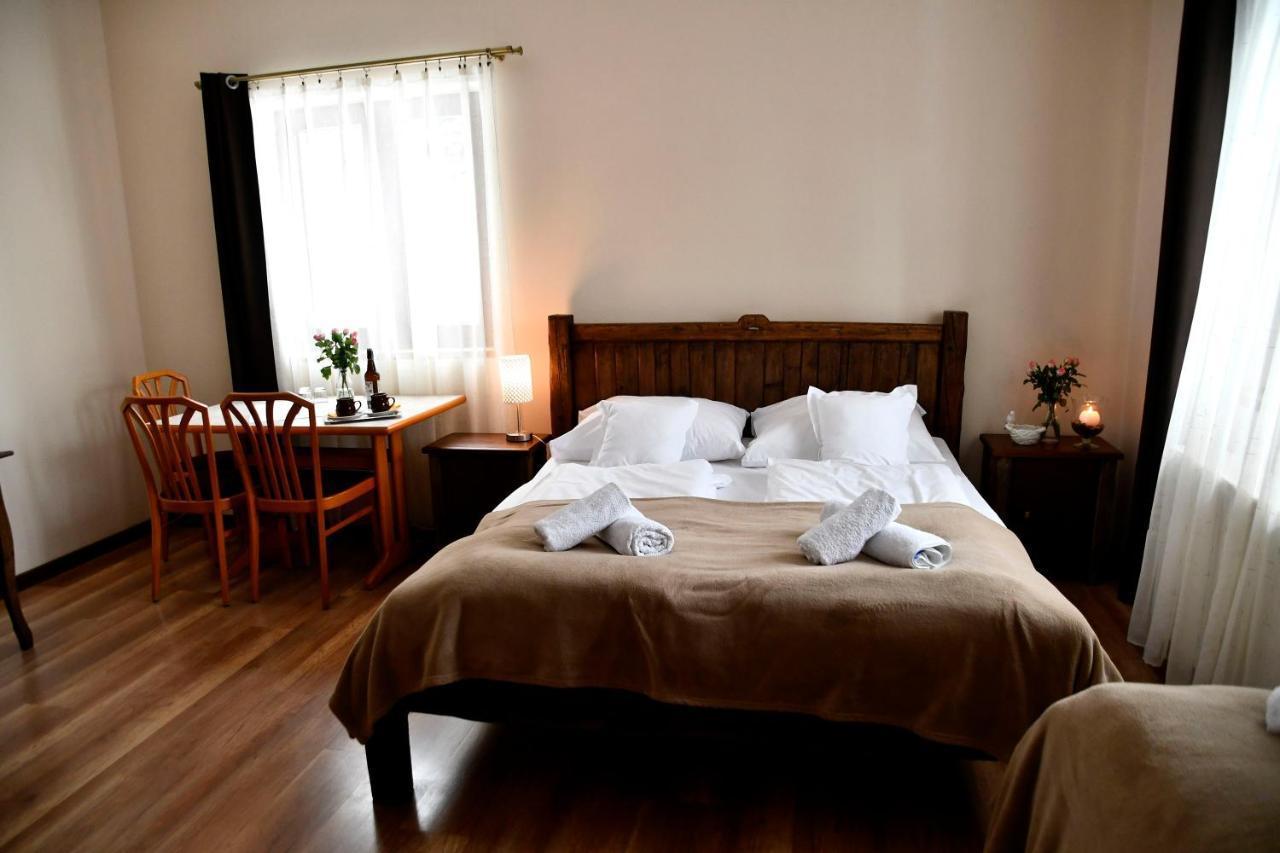 Gosciniec Pod Lubomirem Bed & Breakfast Weglowka  Ngoại thất bức ảnh