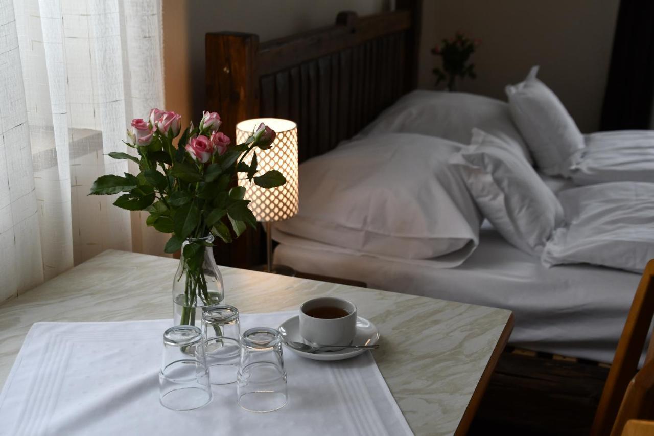 Gosciniec Pod Lubomirem Bed & Breakfast Weglowka  Ngoại thất bức ảnh