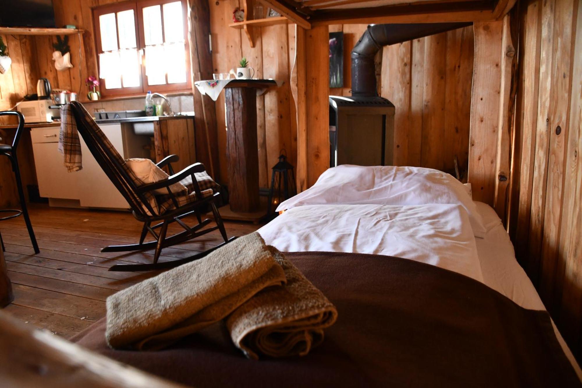 Gosciniec Pod Lubomirem Bed & Breakfast Weglowka  Ngoại thất bức ảnh