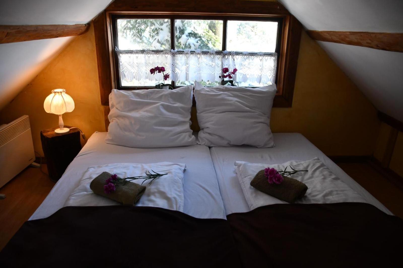 Gosciniec Pod Lubomirem Bed & Breakfast Weglowka  Ngoại thất bức ảnh